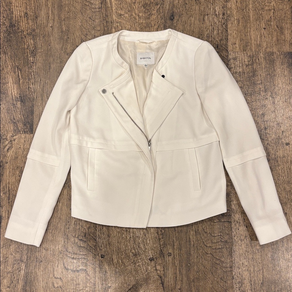 Aritzia Babaton White/Cream Women's Jacket